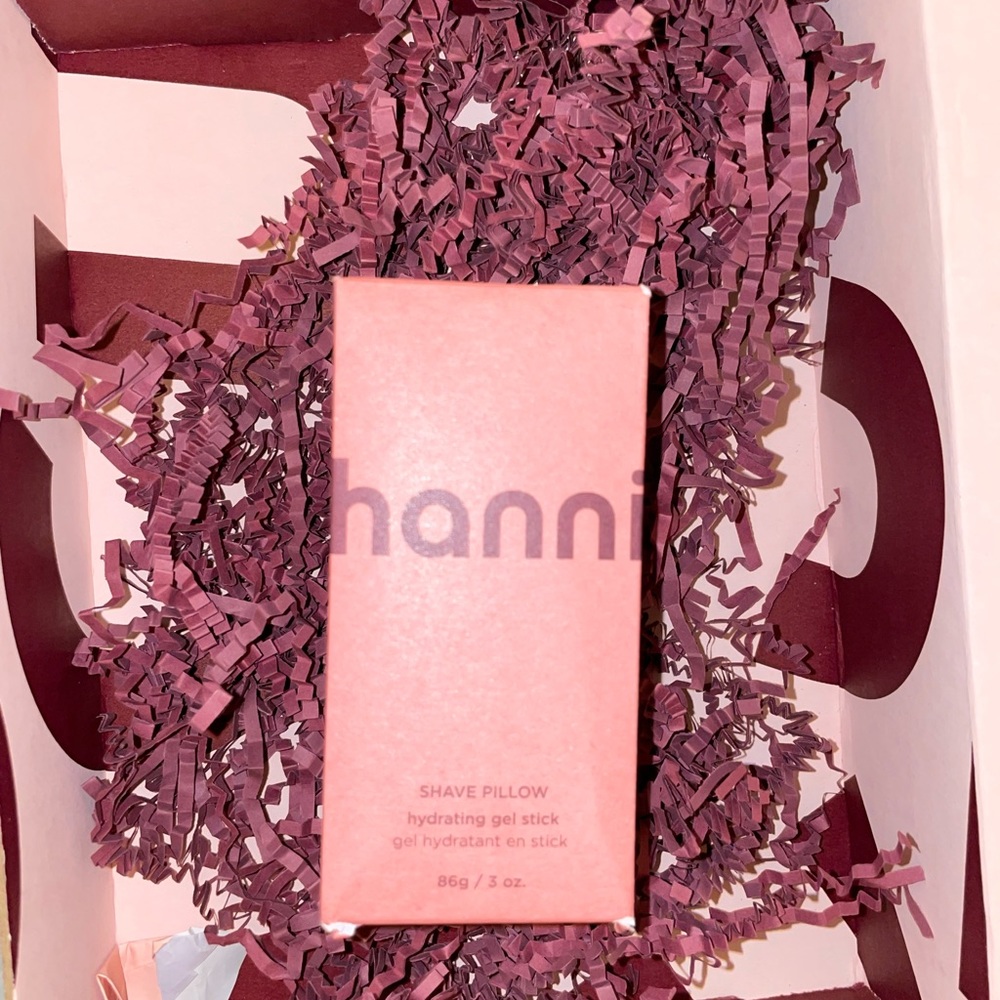 Hanni shave pillow (shaving solid oil)